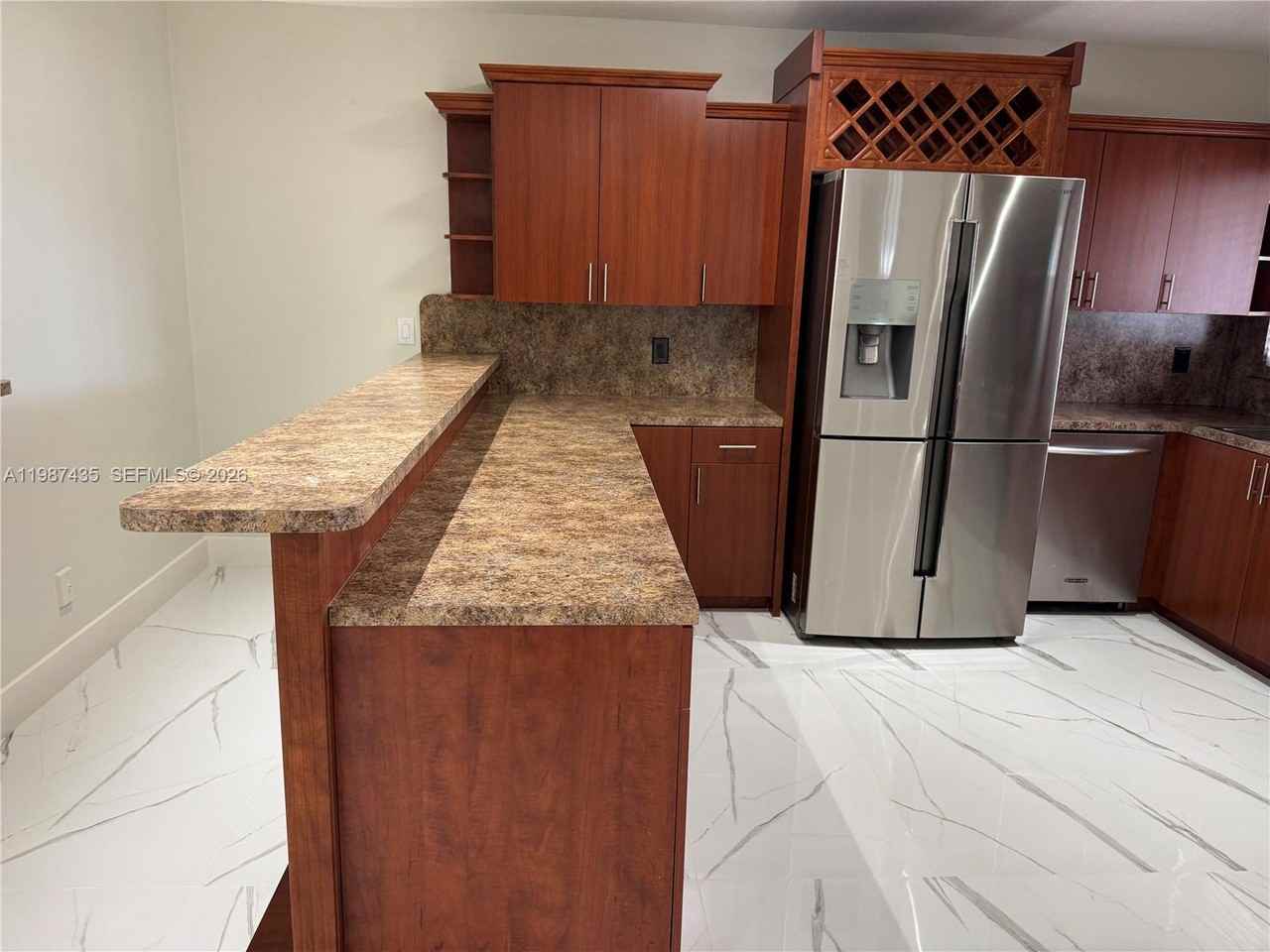 11602 Nw 58th Ave - Photo 6 of 8