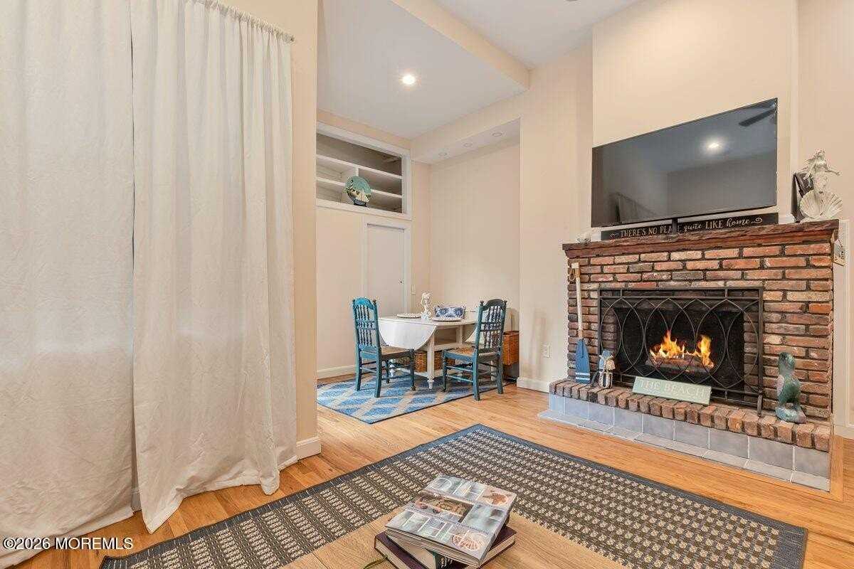 31 Village Rd - Photo 6 of 23