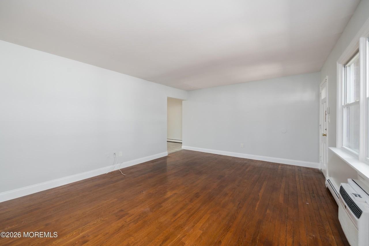 96 East Ave #33 - Photo 7 of 22