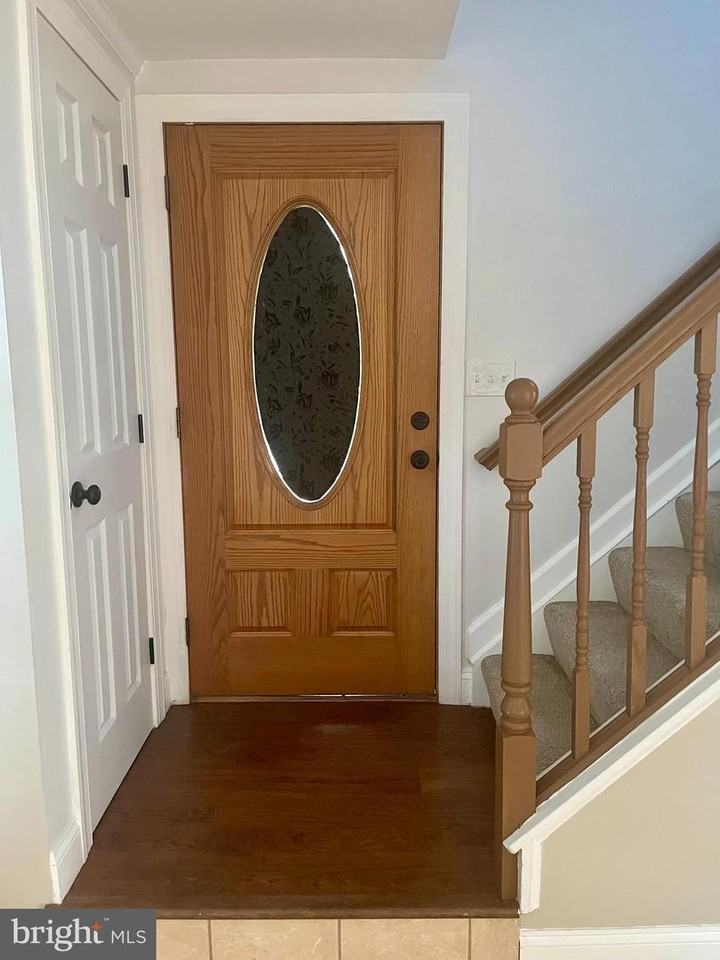 374 Trefoil Pl - Photo 2 of 14