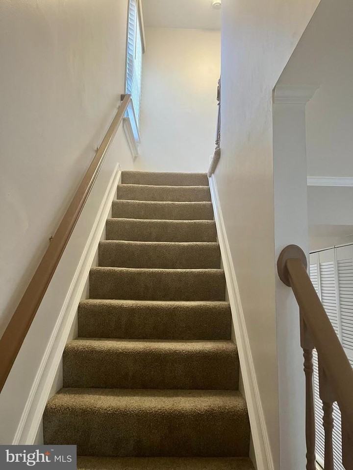 374 Trefoil Pl - Photo 3 of 14