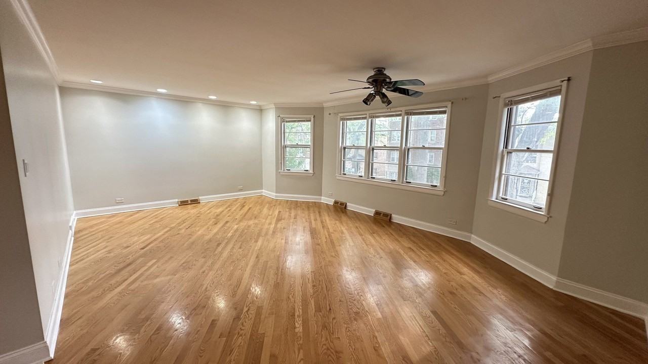 5717 N Saint Louis Ave #2 - Photo 2 of 20