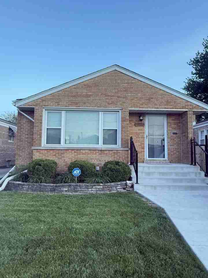 3725 W 80th St - Photo 2 of 14