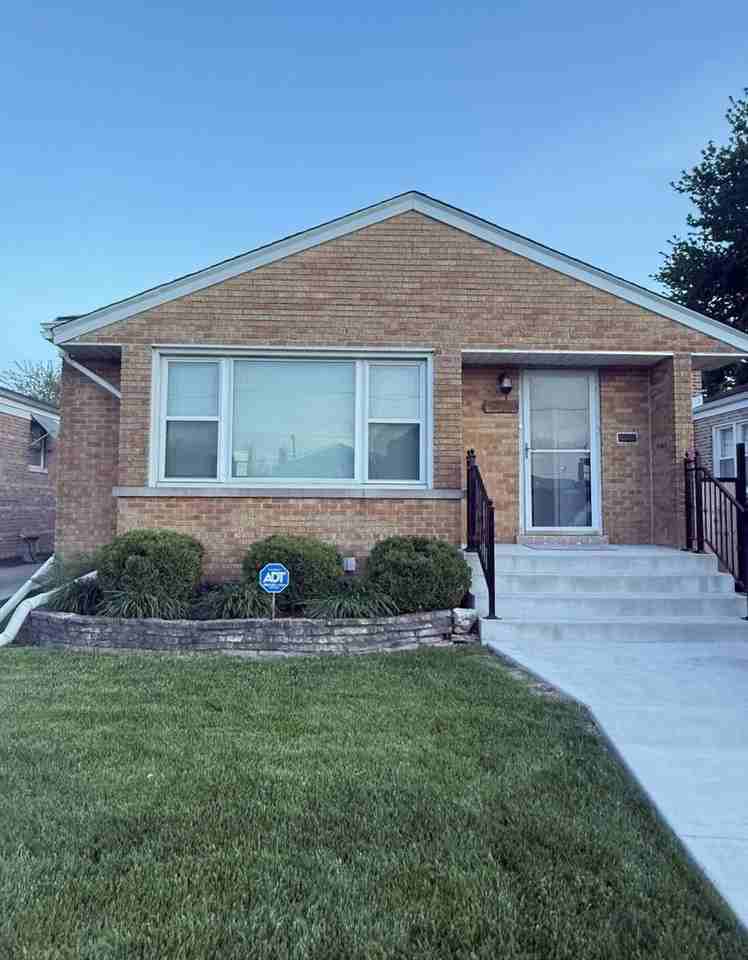 3725 W 80th St - Photo 3 of 14