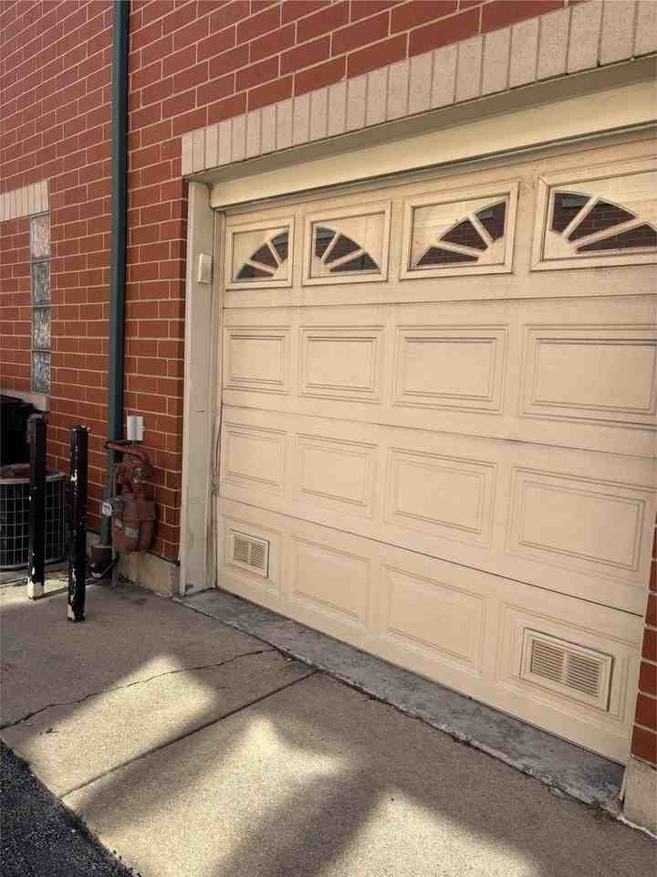 2105 S Tan Ct #C - Photo 3 of 21
