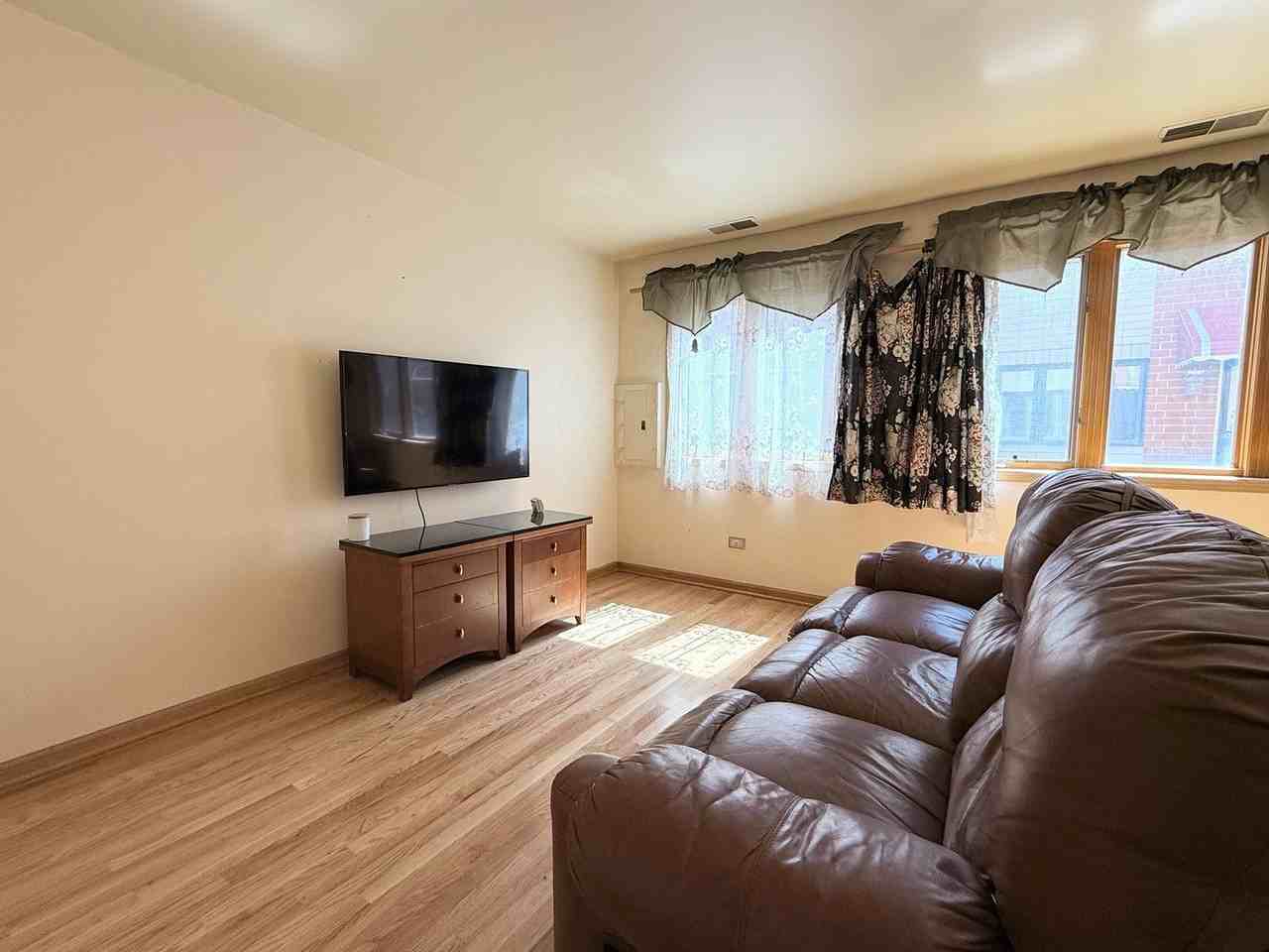 2105 S Tan Ct #C - Photo 6 of 21