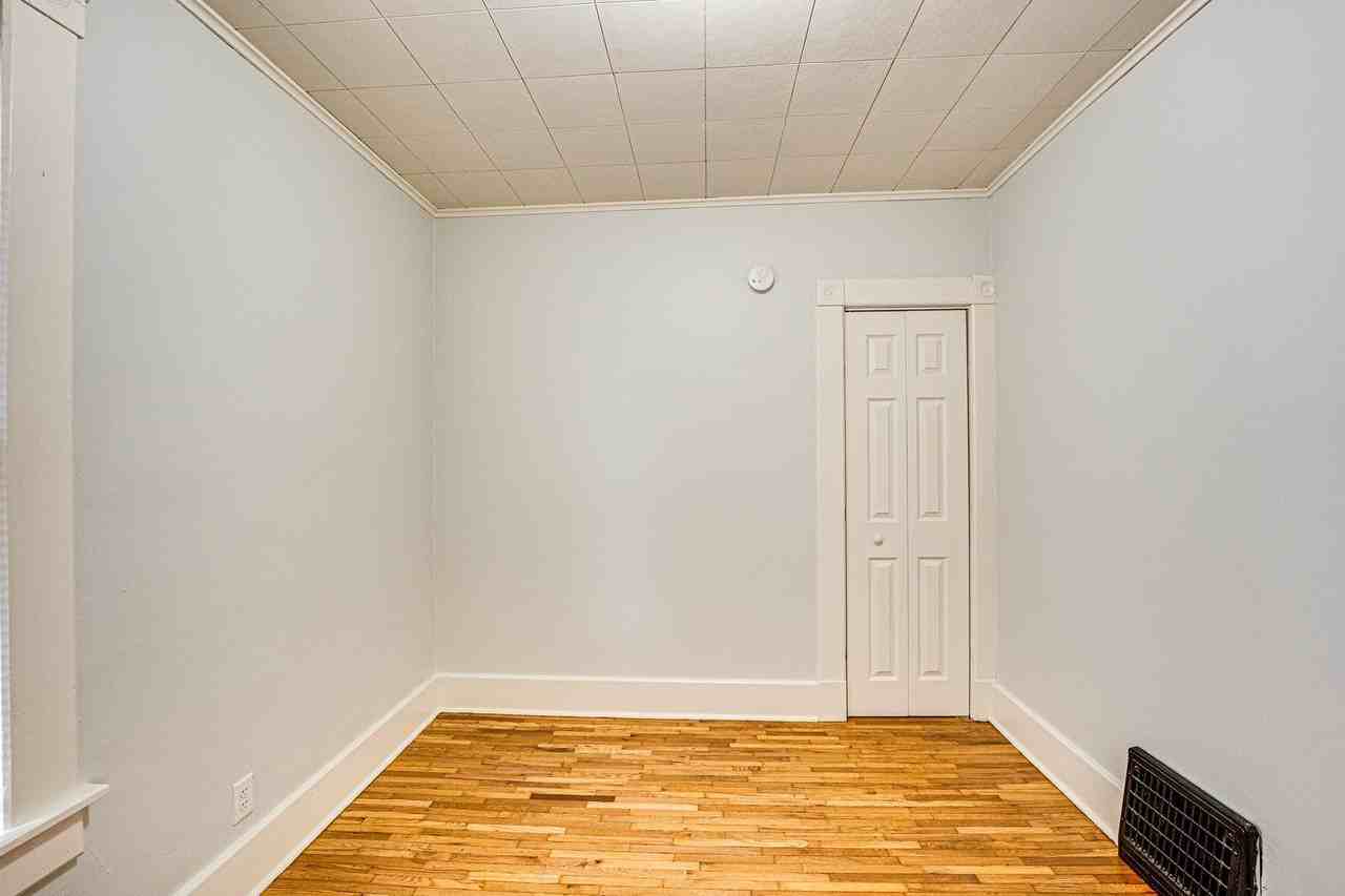 714 Sexton St #1 - Photo 6 of 19