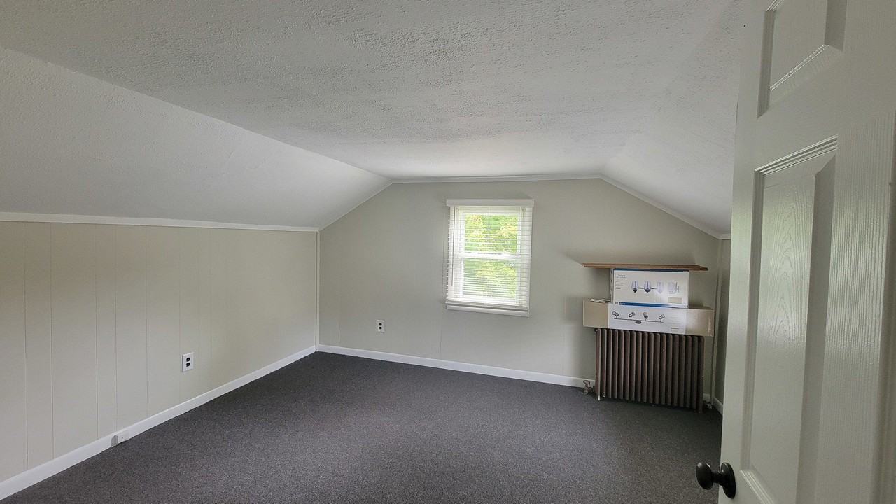 19 N Webster St #2 - Photo 5 of 21