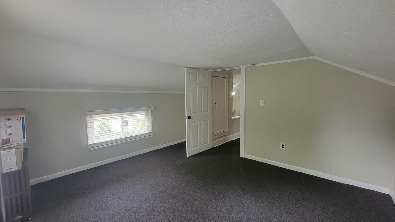 19 N Webster St #2 - Photo 7 of 21