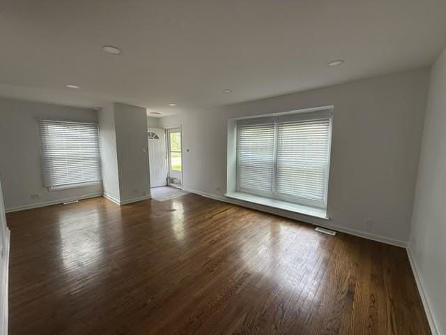 620 Academy Ct - Photo 2 of 23
