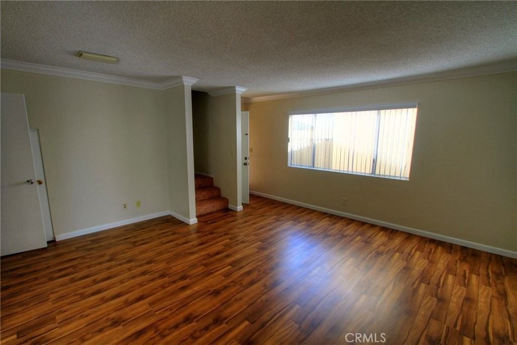 614 Linwood Ave #B - Photo 7 of 16