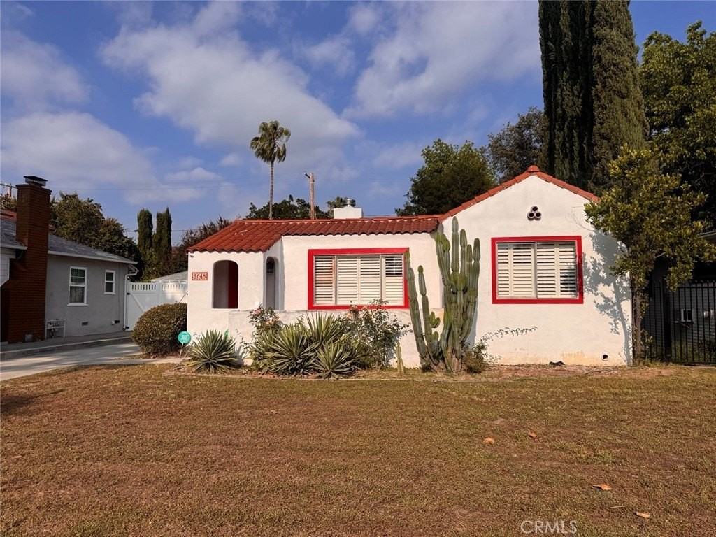 5648 Beck Ave - Photo 2 of 21