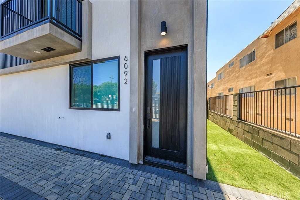 6096 La Prada St - Photo 2 of 31
