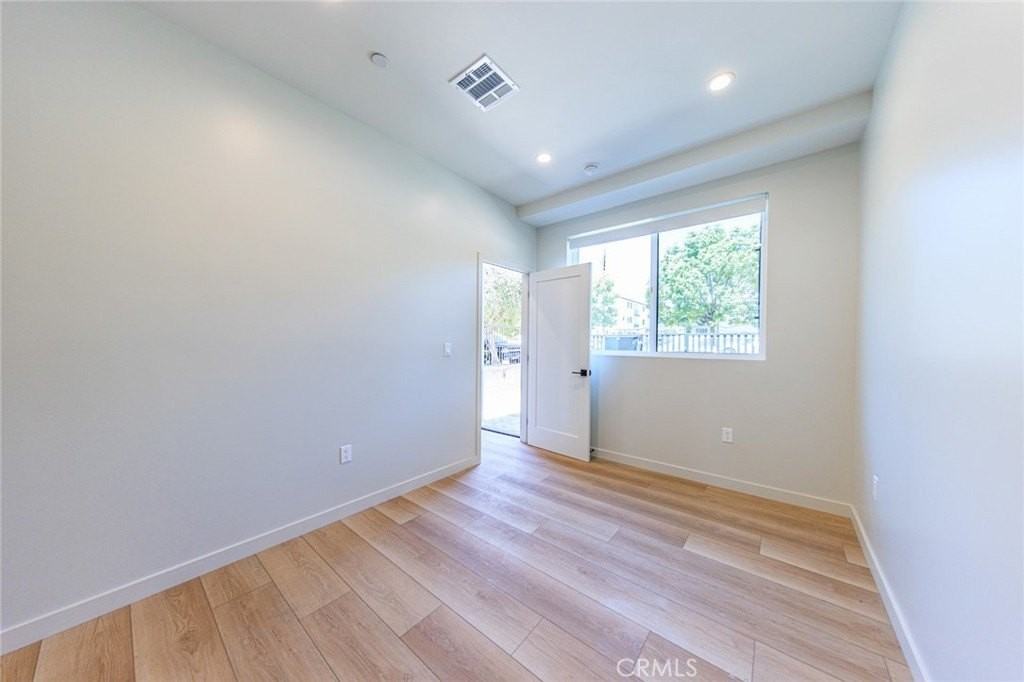 6096 La Prada St - Photo 5 of 31