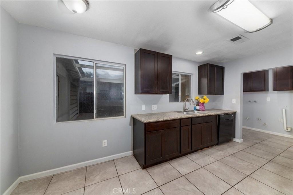 3825 Bianchi Way - Photo 5 of 15