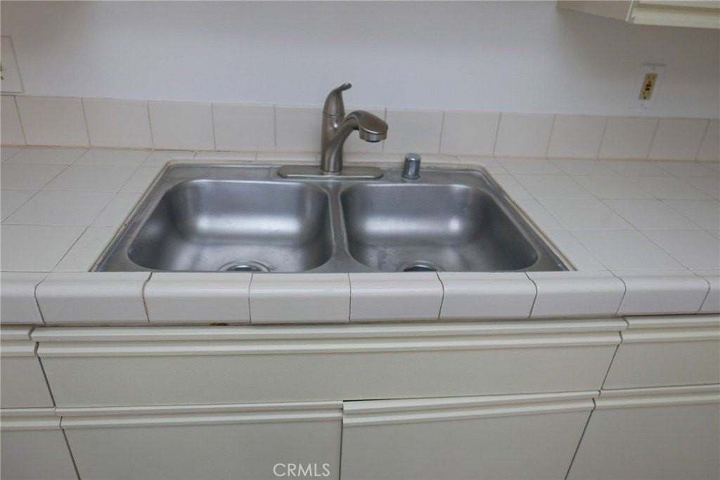 16795 Roosevelt Ln #C - Photo 4 of 15