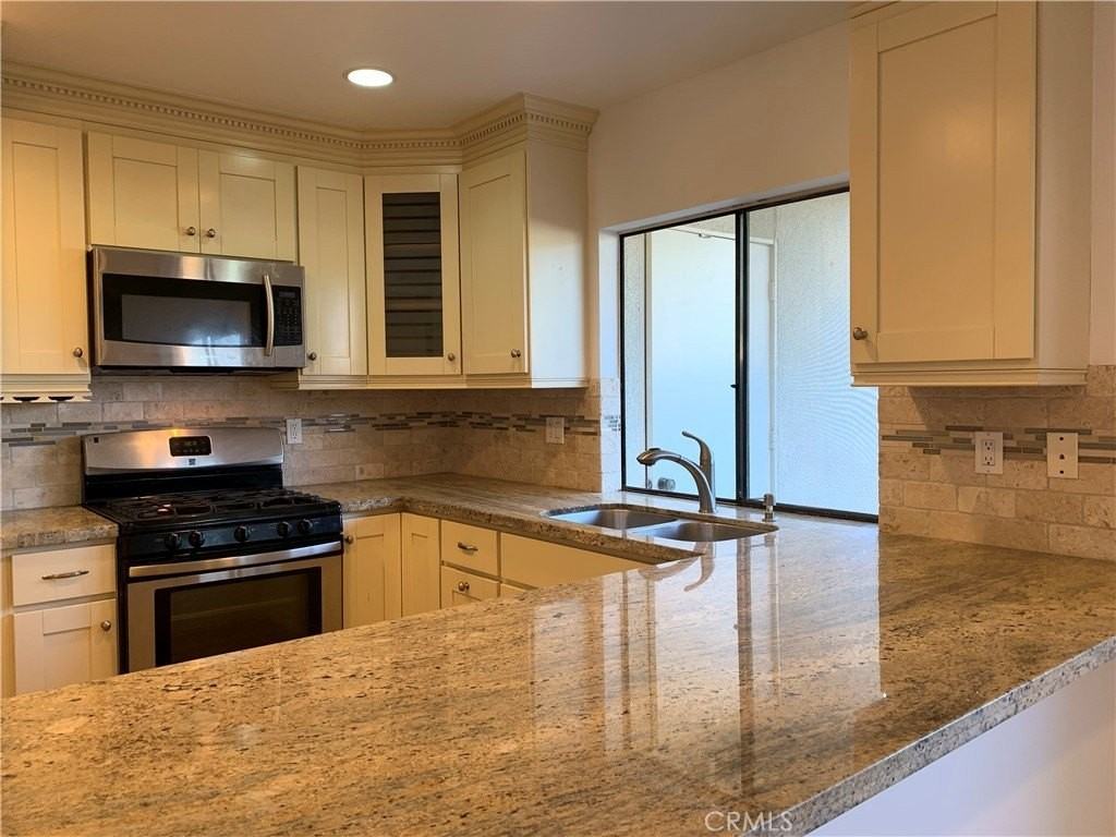 8877 Lauderdale Ct #214C - Photo 5 of 14