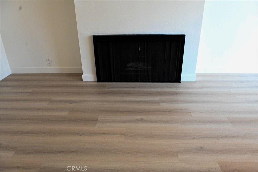 2902 Barrington Ct - Photo 5 of 21