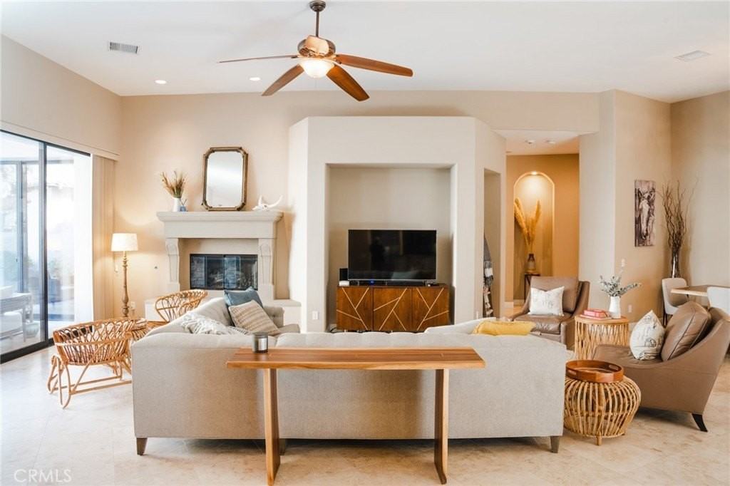 46614 Bradshaw Trl - Photo 4 of 37