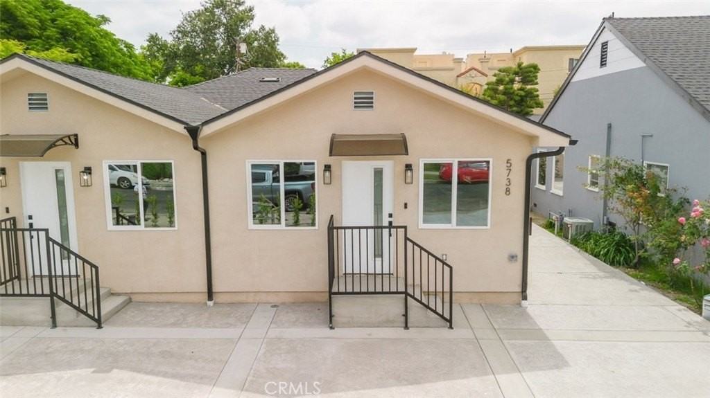 5738 Beck Ave - Photo 2 of 36