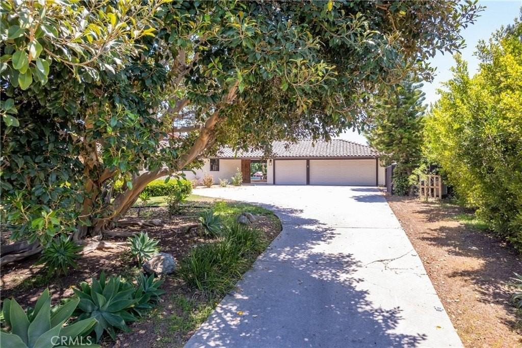 7337 La Soldadera - Photo 2 of 50