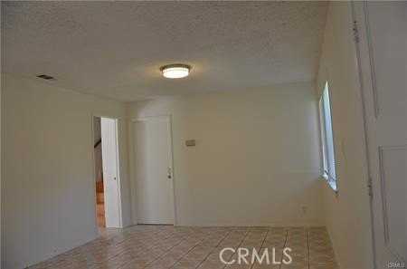 5540 Pal Mal Ave - Photo 2 of 8