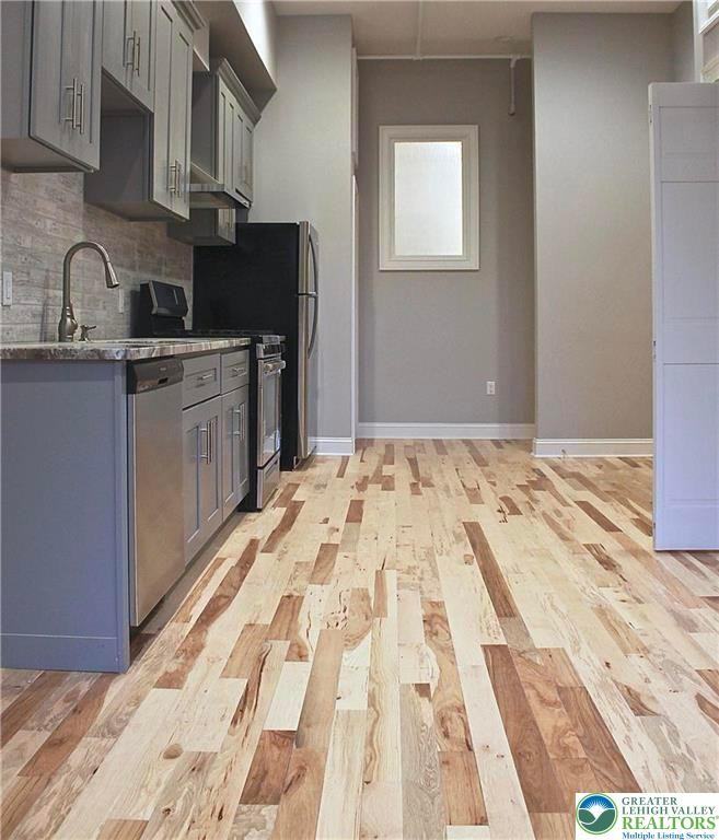 315 Northampton St ##1 - Photo 3 of 16