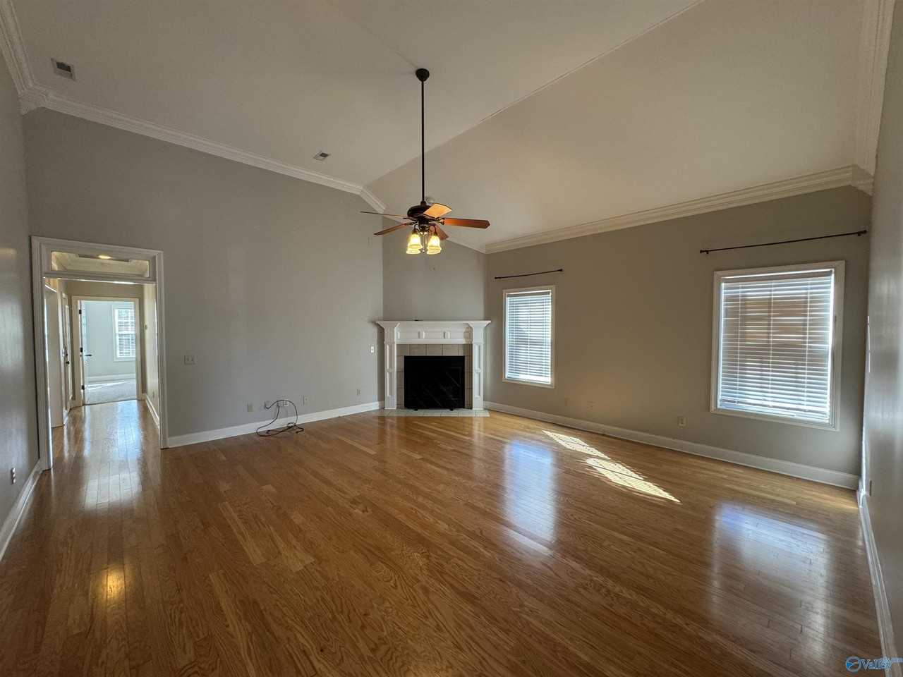 126 Bilton Dr - Photo 5 of 18