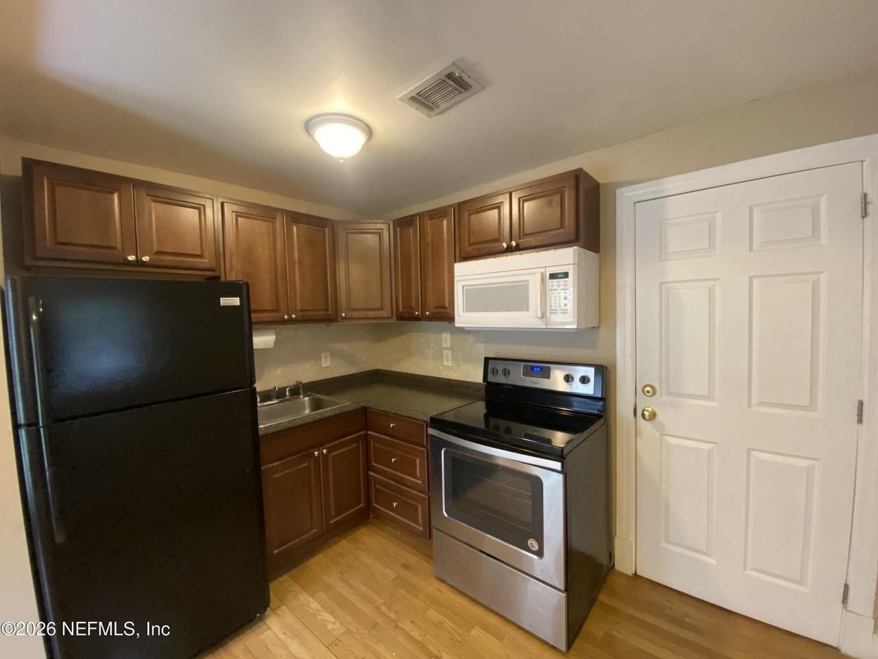 2908 Post St #6 - Photo 4 of 10