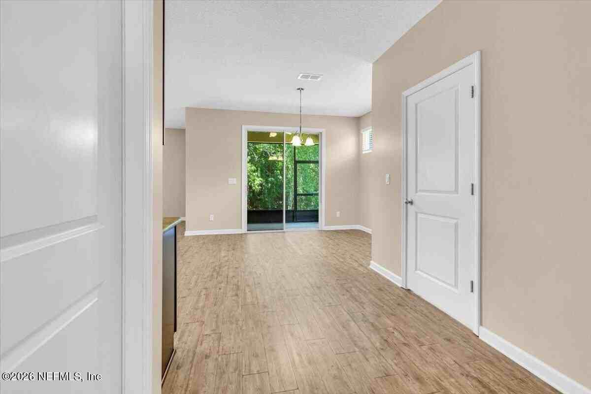 3292 Chestnut Ridge Way - Photo 5 of 31
