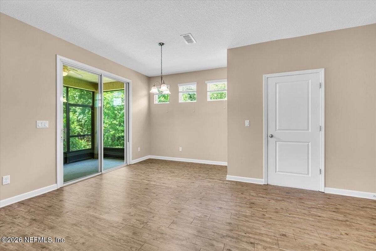 3292 Chestnut Ridge Way - Photo 7 of 31