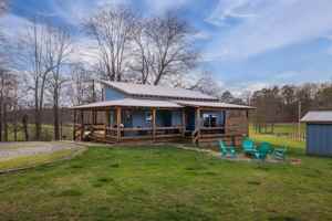 featured image of 33 Harris Ln
