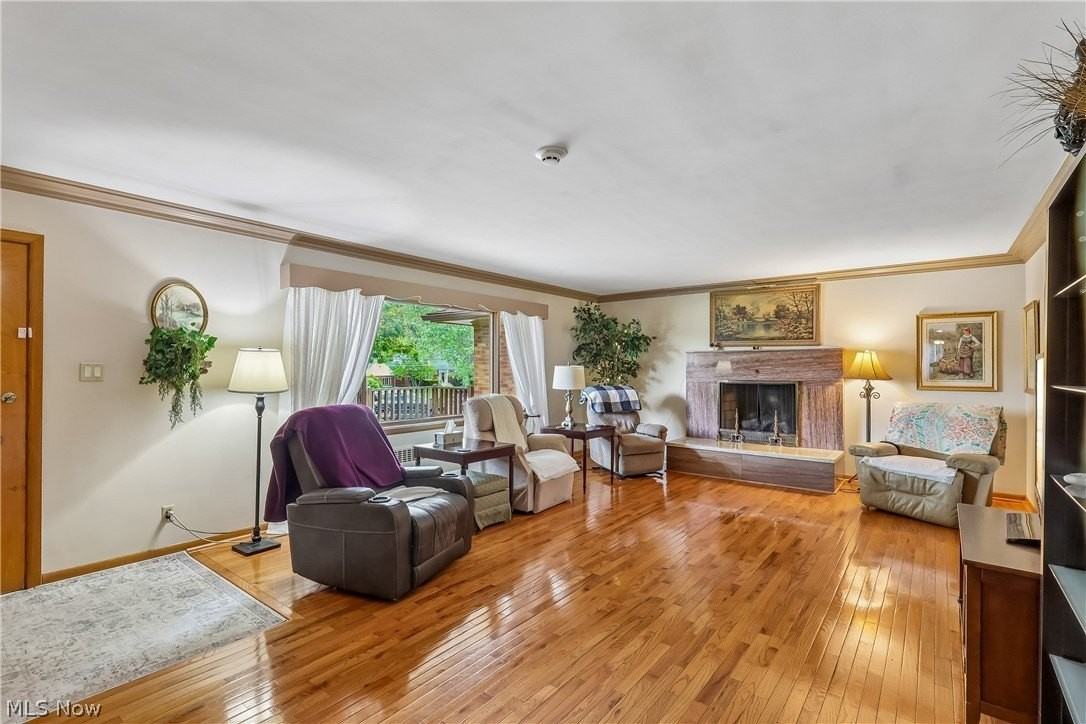 836 Jacoby Rd - Photo 5 of 46