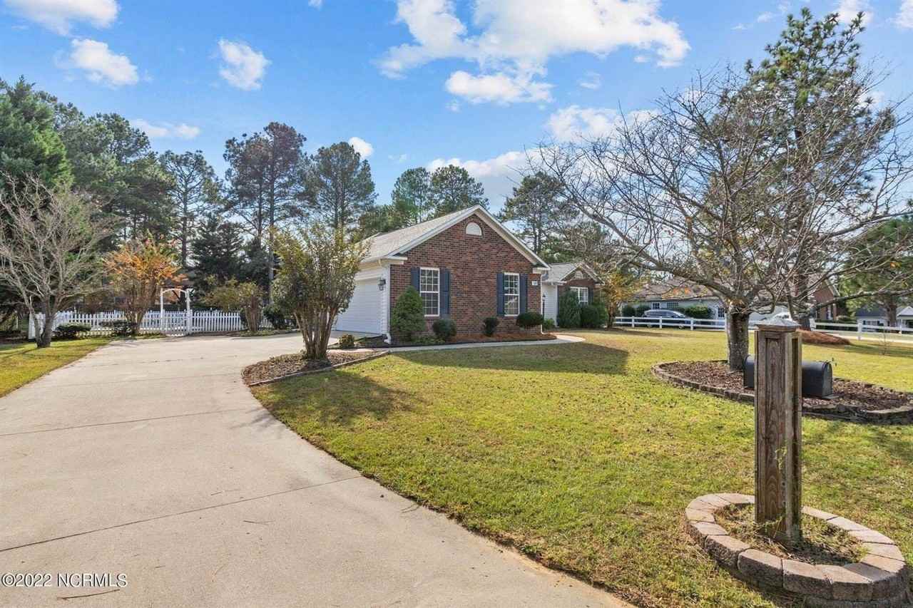 120 Crimson Ct - Photo 3 of 42