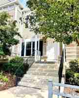 featured image of 352 W Grand River Ave