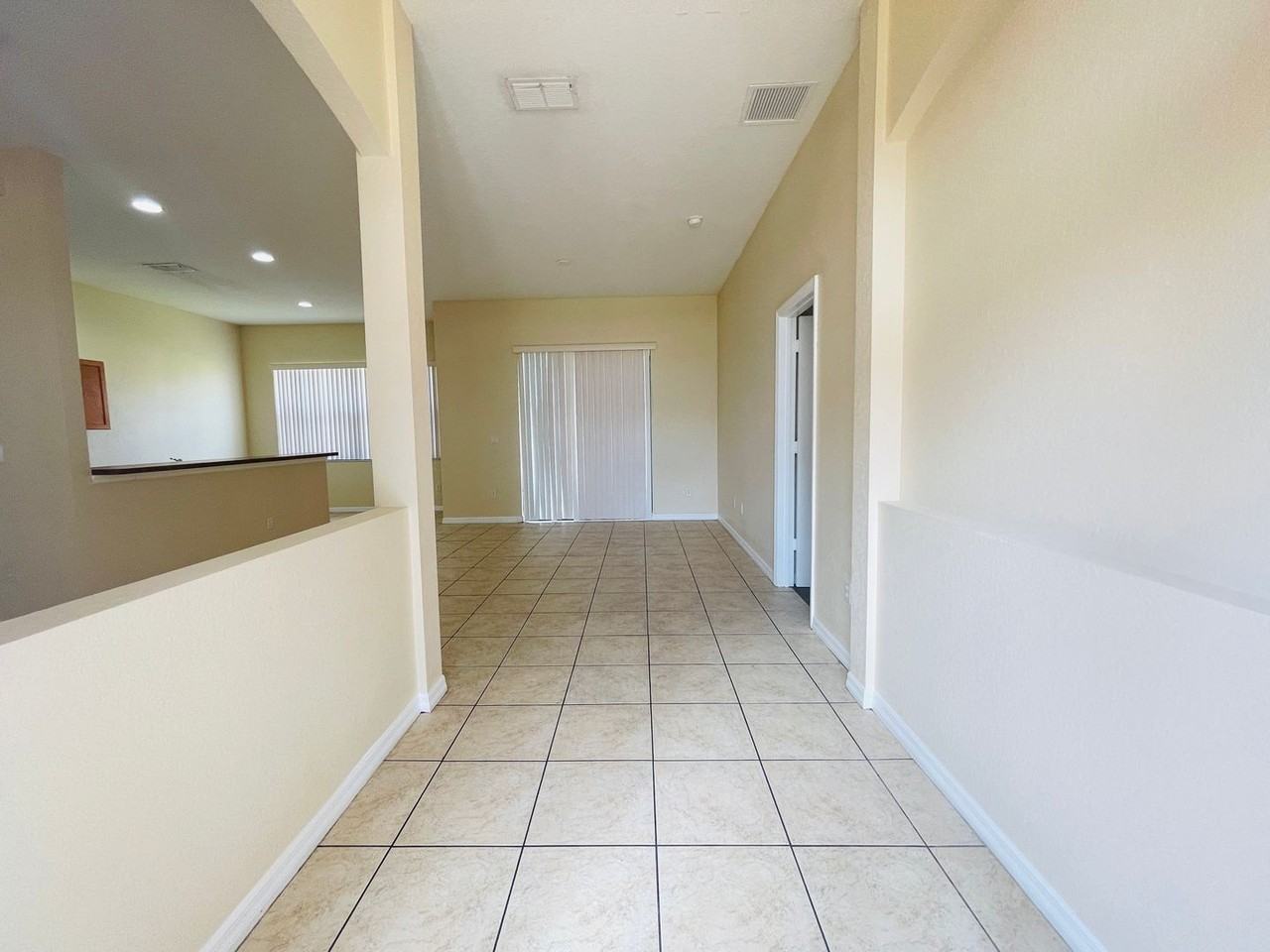 404 Cinnamon Dr - Photo 7 of 19