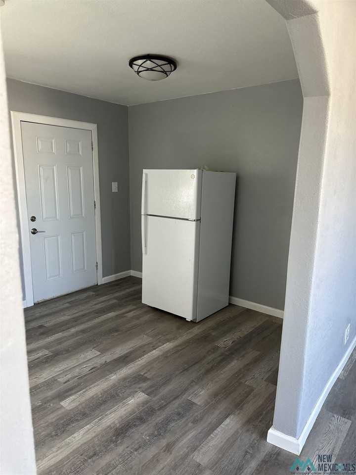 1602 W Tilden St - Photo 5 of 11