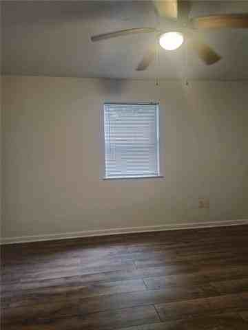 6057 Vermillion Blvd #B - Photo 5 of 12
