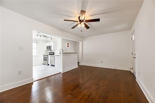 5936 General Haig St - Photo 5 of 6