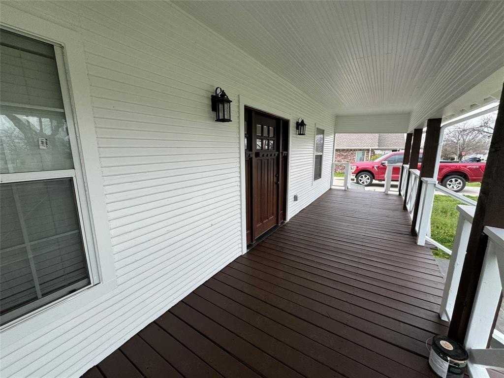 308 Gammill St - Photo 2 of 38