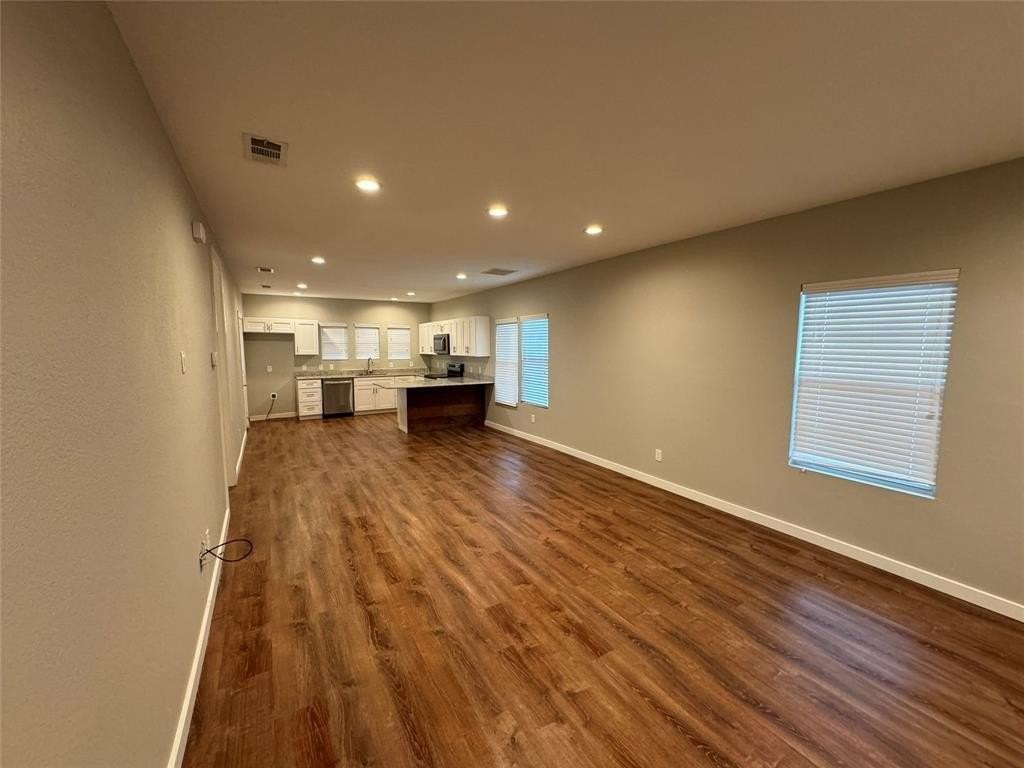 308 Gammill St - Photo 5 of 38