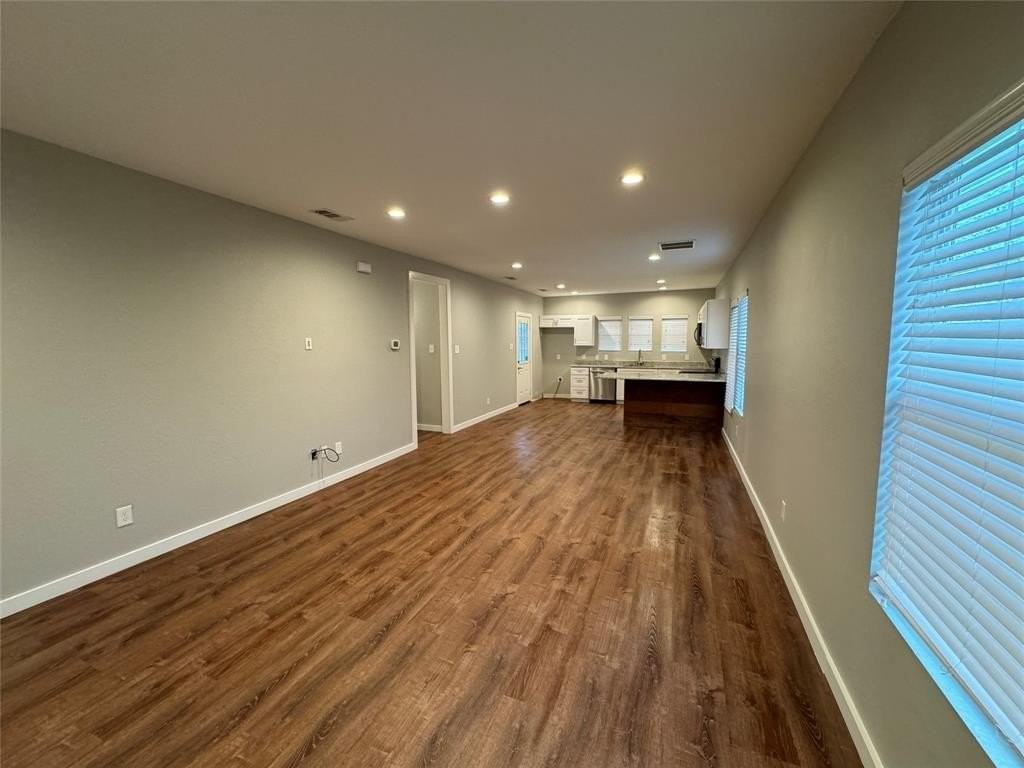 308 Gammill St - Photo 7 of 38