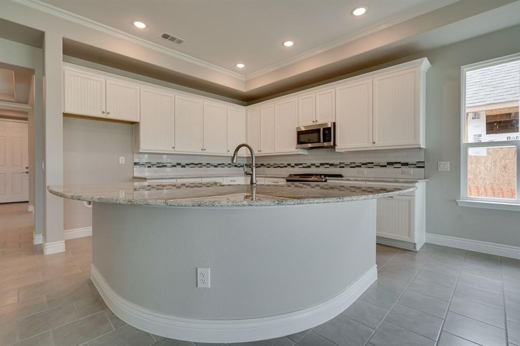 9820 Stonefield Way - Photo 5 of 30