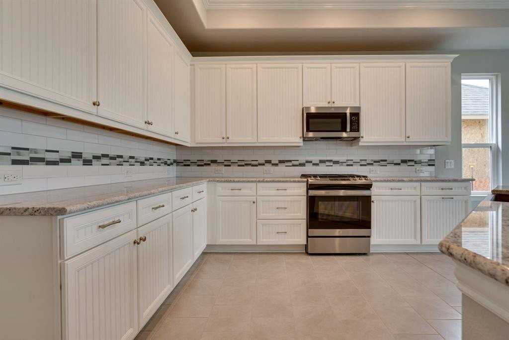 9820 Stonefield Way - Photo 6 of 30
