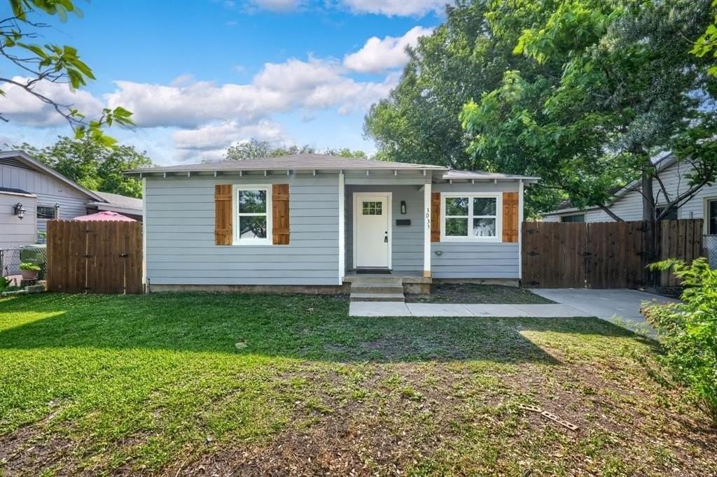 3033 Ballinger Dr - Photo 2 of 19