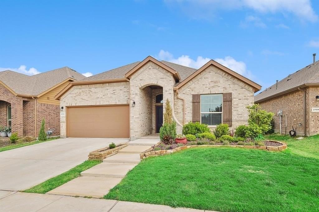 2108 Blackrail Ct - Photo 3 of 33