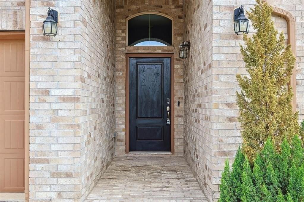 2108 Blackrail Ct - Photo 4 of 33