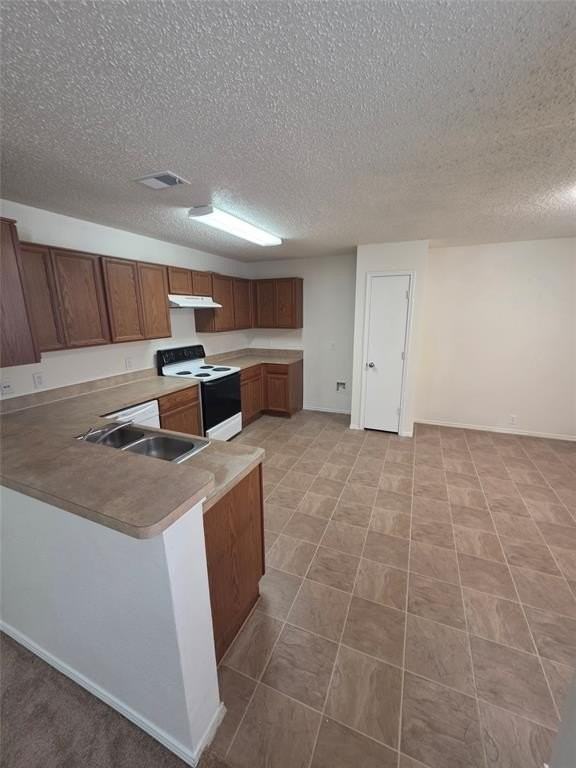 725 Trinity Ln - Photo 2 of 10
