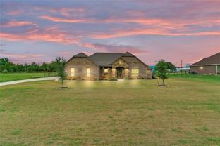 217 Maverick Ct - Photo 1 of 1