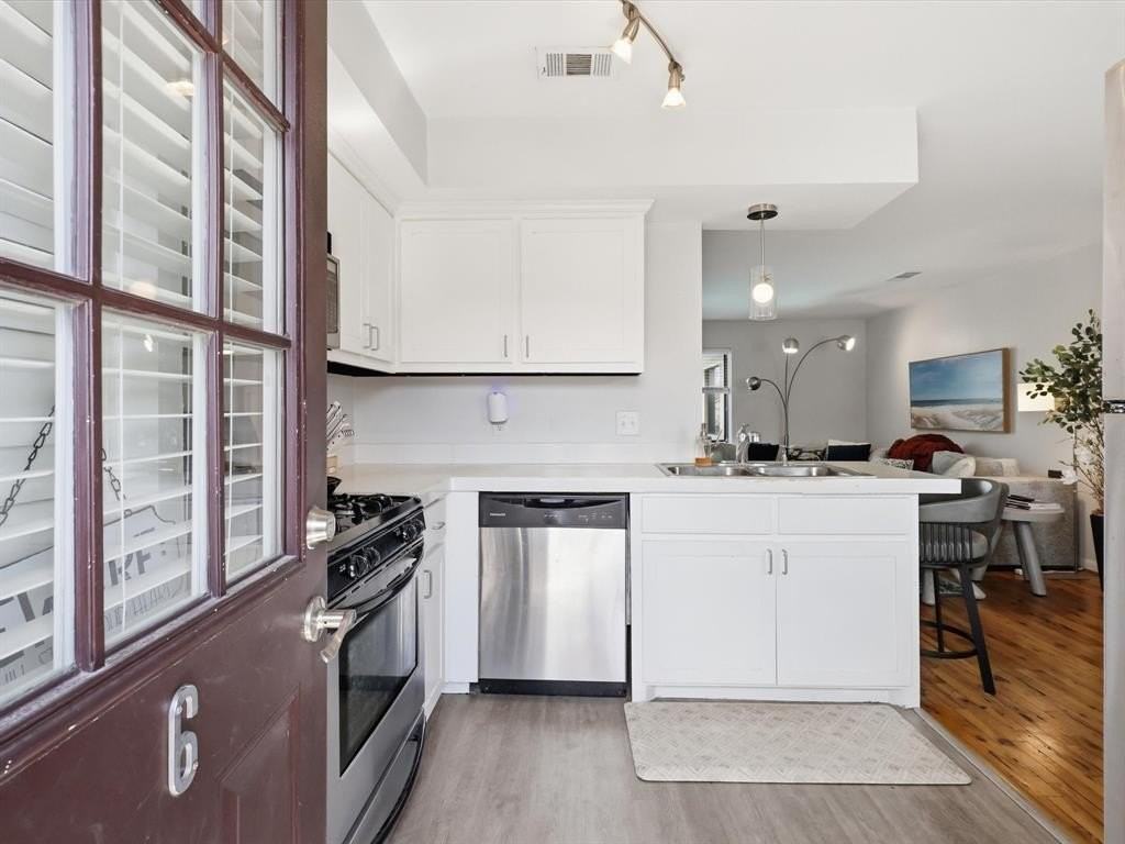 4115 Bowser Ave #6 - Photo 5 of 18